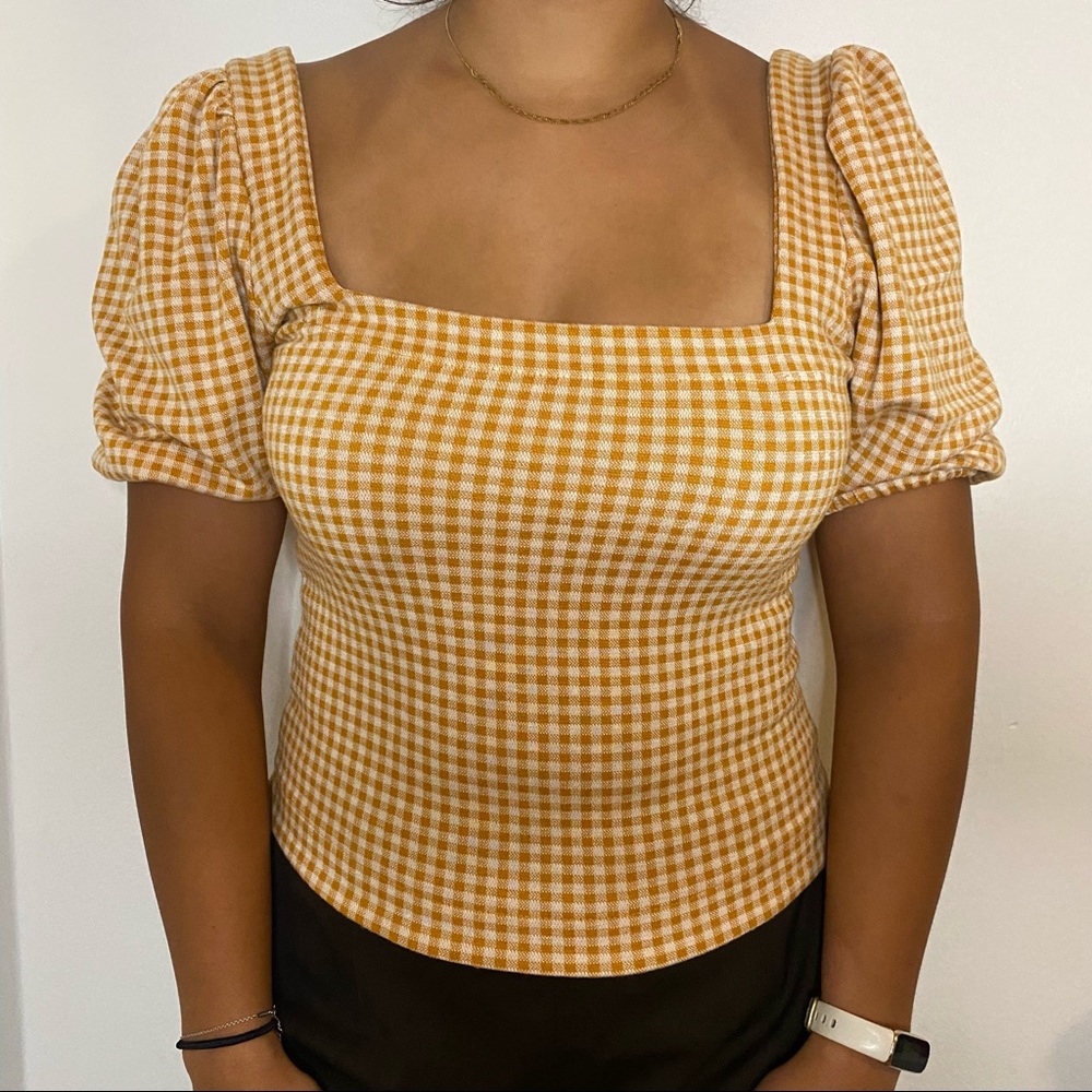 Backyard Roses Carrie Gingham Top